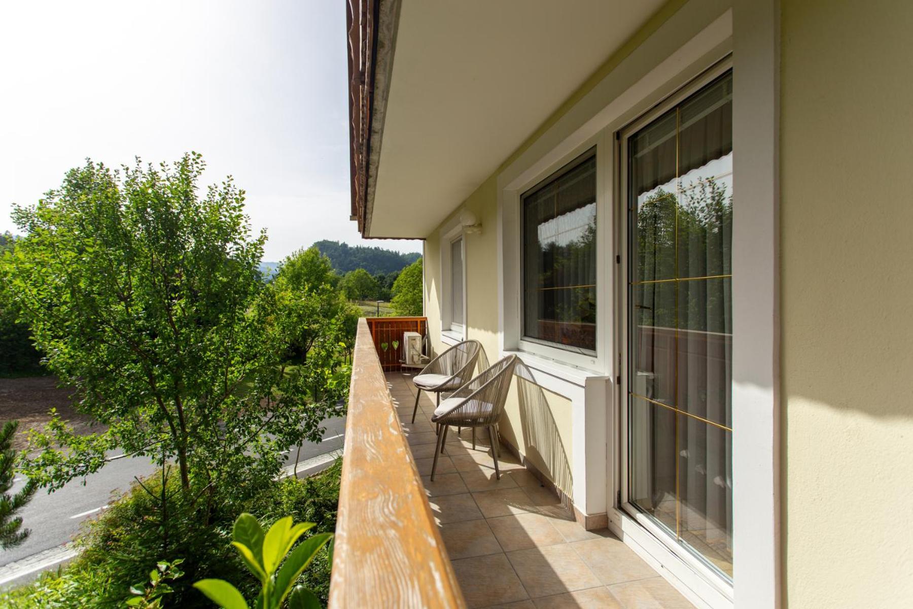 Hotel Gostisce Pri Dveh Petelinih Bled Exterior foto