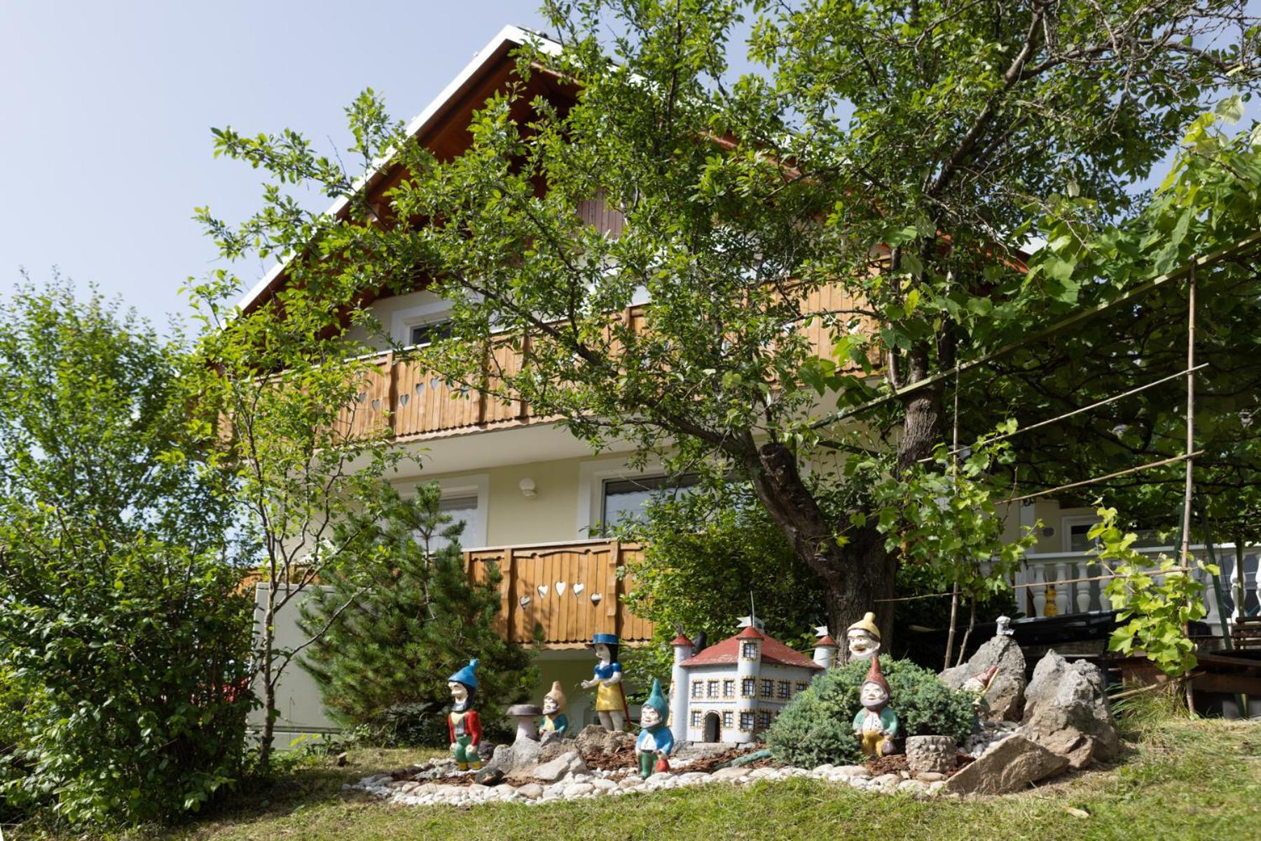 Hotel Gostisce Pri Dveh Petelinih Bled Exterior foto